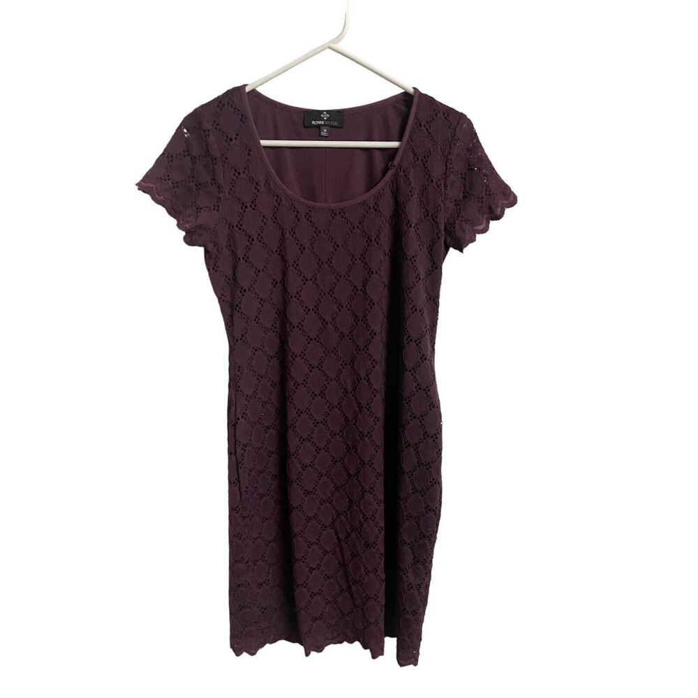 Ronni Nicole Dress Womens Size M Purple Lace Fully Lined Back Pull on Sheath